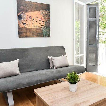 Warm Apartment At Exarchia 1 Bed 2 Pers Atény Exteriér fotografie
