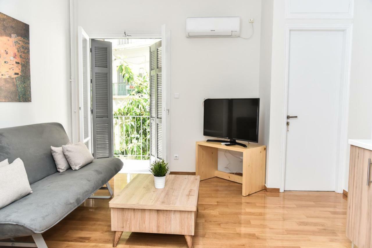 Warm Apartment At Exarchia 1 Bed 2 Pers Atény Exteriér fotografie
